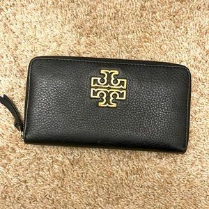 Tory Burch Black Leather Wallet